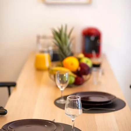 Centreville: T2 Chaleureux Et Cozy/chekin 24-24h * モンペリエ