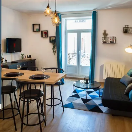 Apartment Centreville: T2 Chaleureux Et Cozy/chekin 24-24h Montpellier